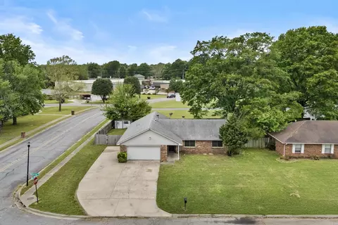 View/Area - 1 Devon Ln, Jacksonville, AR 72076 photo 4 of 5