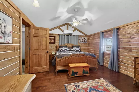 Bedroom - 2850 E Hwy 88 Hwy, Sims, AR 71969 photo 4 of 5