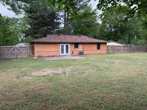 Exterior - 2304 Broadview, Conway, AR 72034 photo 7 of 7