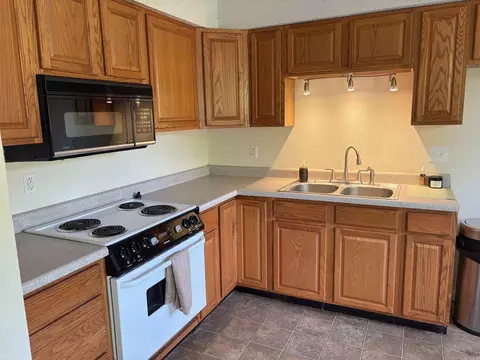 Kitchen - 2304 Broadview, Conway, AR 72034 photo 3 of 4