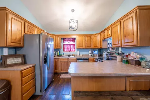 Kitchen - 414 Carpenter Rd, Thayer, MO 65791 photo 1 of 2