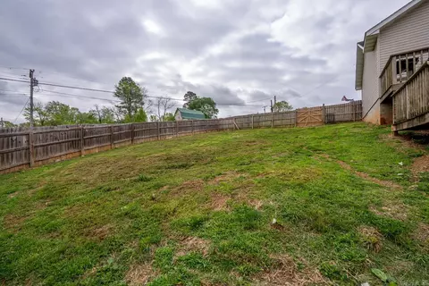 Exterior - 414 Carpenter Rd, Thayer, MO 65791 photo 8 of 10