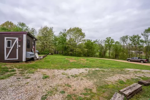 Exterior - 414 Carpenter Rd, Thayer, MO 65791 photo 5 of 10