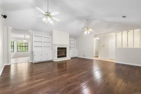 1306 Misty Dr, Benton, AR 72019 photo 8