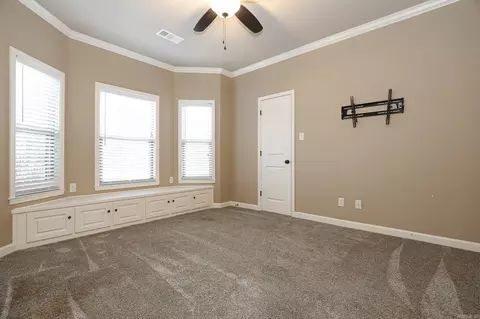 Bedroom - 6009 Hardin Dr, Bryant, AR 72022 photo 6 of 11