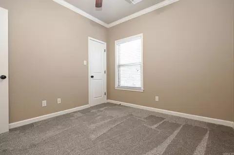 Bedroom - 6009 Hardin Dr, Bryant, AR 72022 photo 10 of 11