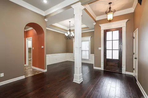 Entry Way - 6009 Hardin Dr, Bryant, AR 72022 photo 1 of 5