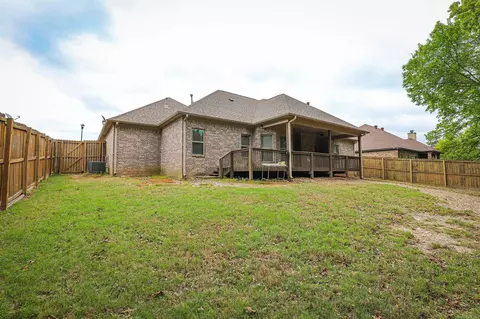Exterior - 6009 Hardin Dr, Bryant, AR 72022 photo 8 of 9