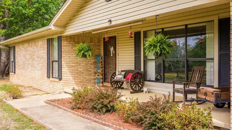 Exterior - 9 Hensley Dr, Damascus, AR 72039 photo 5 of 15