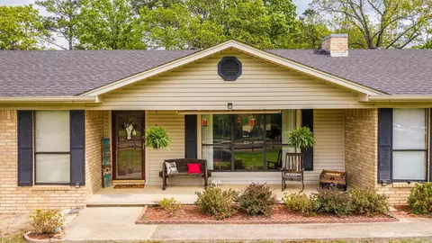 Exterior - 9 Hensley Dr, Damascus, AR 72039 photo 4 of 15