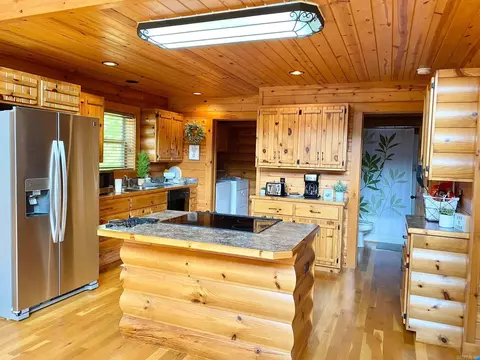 355 Riverbend Dr, Clinton, AR 72031 photo 10