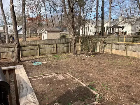 Exterior - 909 S Shobe Rd, Bryant, AR 72022 photo 5 of 7