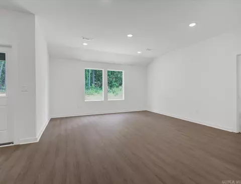 Living - 36 Wolfsbridge Loop, Cabot, AR 72023 photo 6 of 7