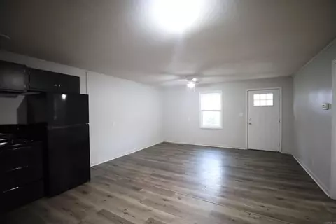 Living - 717721 Ellis Ave, Trumann, AR 72472 photo 3 of 3
