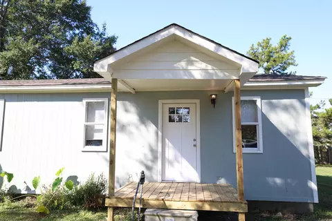 717721 Ellis Ave, Trumann, AR 72472
