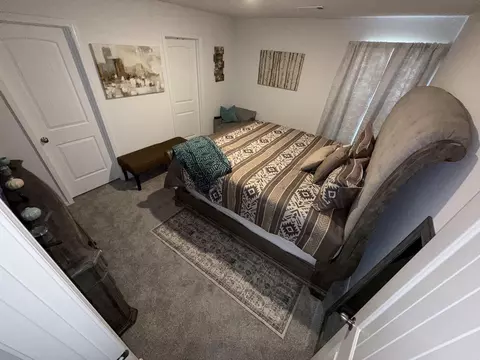 Bedroom - 6041 Croft Ave, Benton, AR 72019 photo 2 of 3