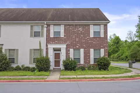 221 Prospect Park Cir, Bryant, AR 72022