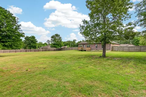 312 Bobwhite Cir, Lonoke, AR 72086 photo 47