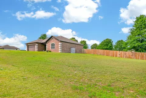 312 Bobwhite Cir, Lonoke, AR 72086 photo 5