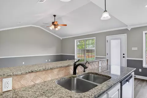 312 Bobwhite Cir, Lonoke, AR 72086 photo 19