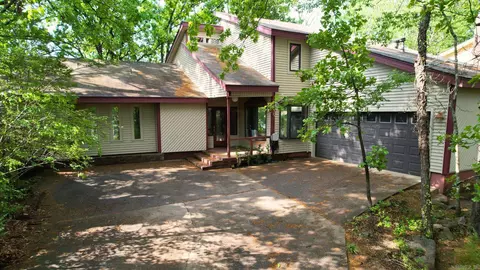 12407 Coleen Dr, Little Rock, AR 72212