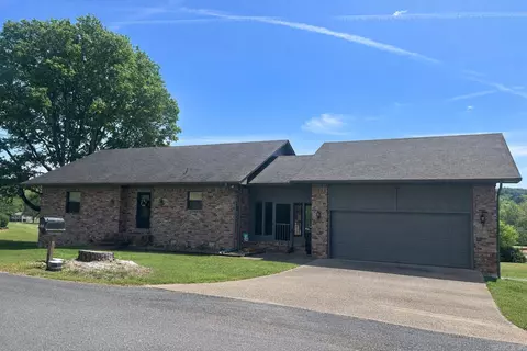 125 Burning Tree Ct, Hot Springs, AR 71913