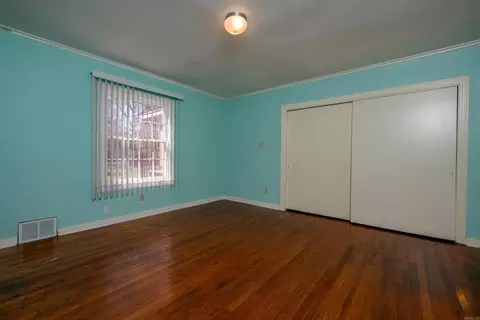 Bedroom - 1400 W 33rd St, Pine Bluff, AR 71603 photo 3 of 12