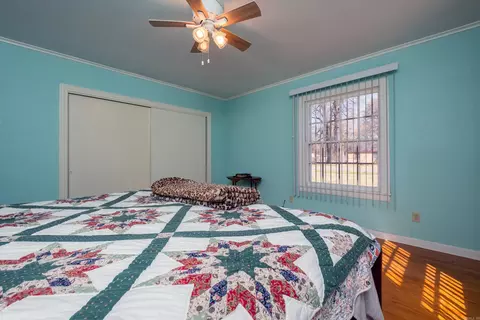 Bedroom - 1400 W 33rd St, Pine Bluff, AR 71603 photo 7 of 12