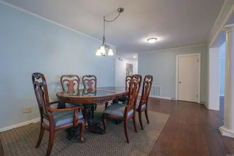 Dining - 1400 W 33rd St, Pine Bluff, AR 71603 photo 3 of 3