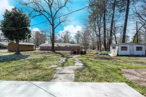 Exterior - 1400 W 33rd St, Pine Bluff, AR 71603 photo 8 of 8