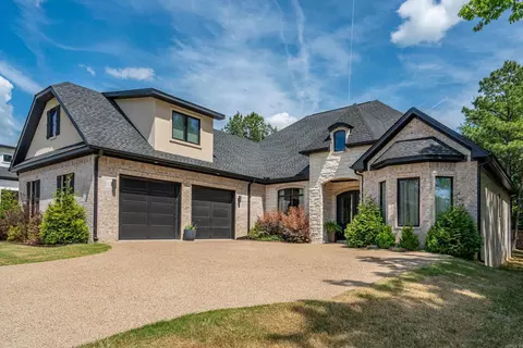 199 Arlington Park Ter, Hot Springs, AR 71901