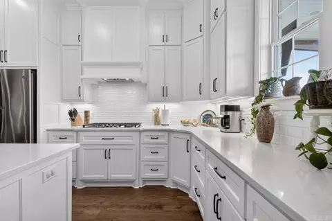 Kitchen - 2580 Overcup, Conway, AR 72034 photo 3 of 3