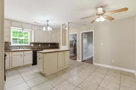 304 S 3rd St, Benton, AR 72015 photo 8