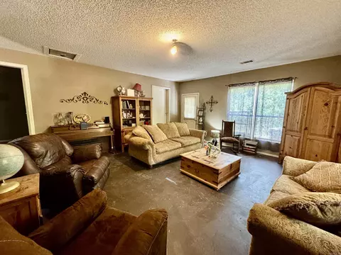 205 Rolling Oaks Dr, Malvern, AR 72104 photo 2