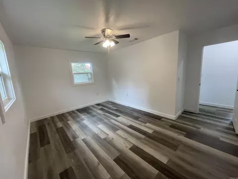 Bedroom - 307 Hazard St, Horatio, AR 71842 photo 4 of 5