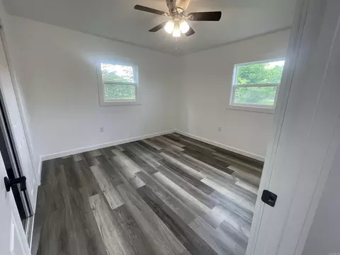 Bedroom - 307 Hazard St, Horatio, AR 71842 photo 2 of 5
