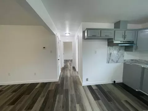 Entry Way - 307 Hazard St, Horatio, AR 71842 photo 1 of 2