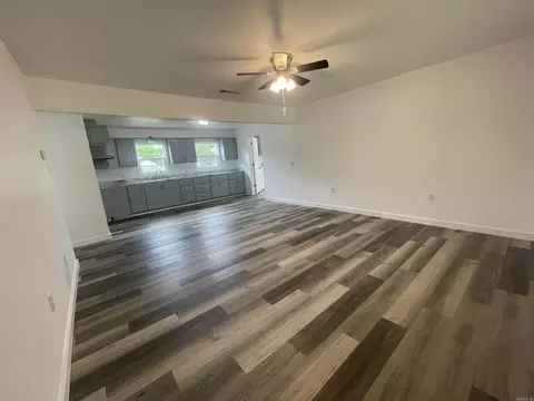 Living - 307 Hazard St, Horatio, AR 71842 photo 1 of 2
