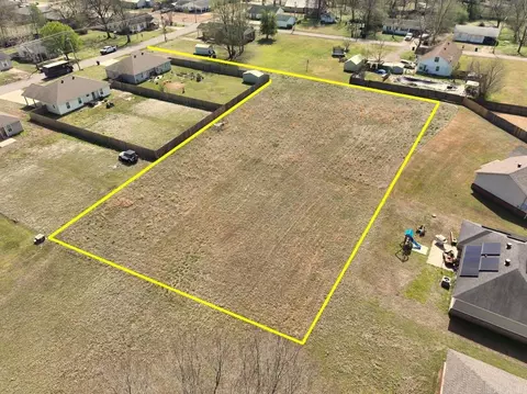 00 N Beech St, Beebe, AR 72012