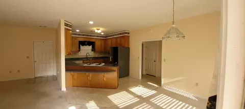 300 Colonial Dr, Walnut Ridge, AR 72476 photo 4