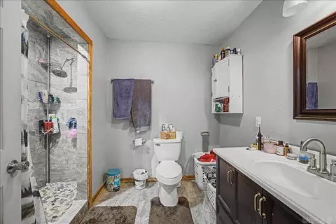 Bath - 187 Moncus Loop, Amity, AR 71921 photo 1 of 2