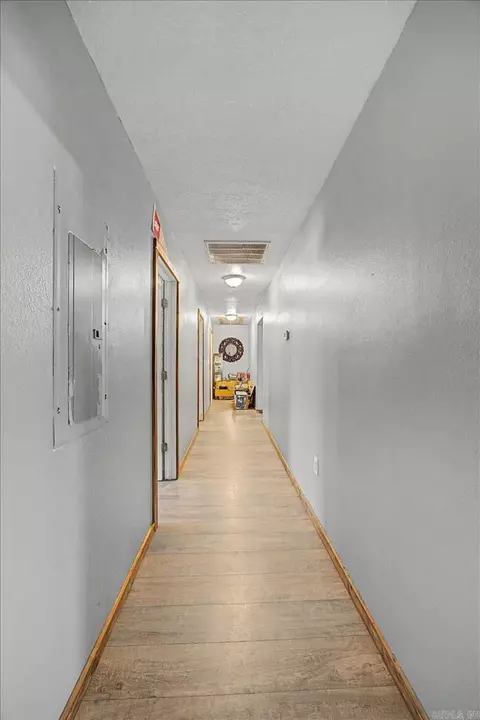 Entry Way - 187 Moncus Loop, Amity, AR 71921 photo 2 of 3