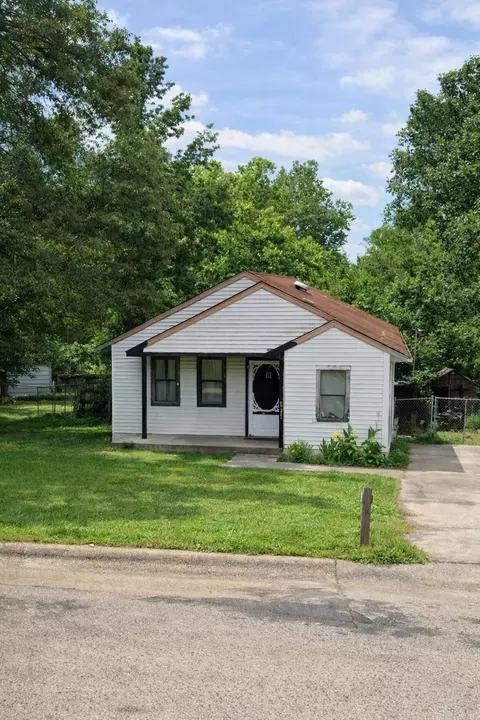 35 Compass Pt, Sherwood, AR 72120