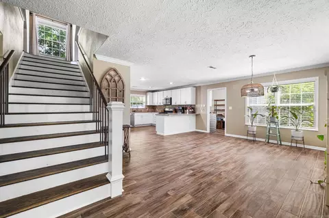 Entry Way - 28 G St, Cabot, AR 72023 photo 1 of 3