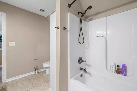 Bath - 28 G St, Cabot, AR 72023 photo 6 of 6