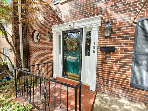 136 Cambridge Pl #136, Little Rock, AR 72227