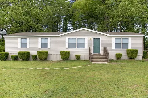 9309 Chaparral Dr, Pine Bluff, AR 71603