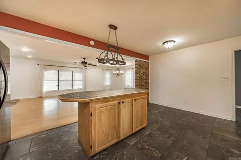 Other - 1600 E Lakeview, Benton, AR 72015 photo 4 of 7