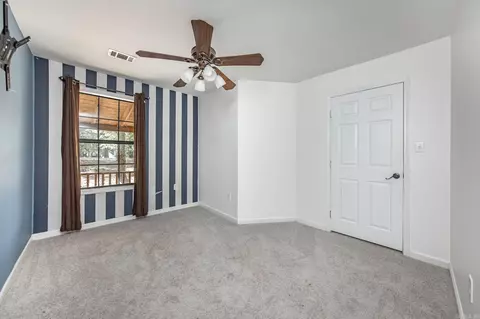 Bedroom - 1600 E Lakeview, Benton, AR 72015 photo 8 of 8