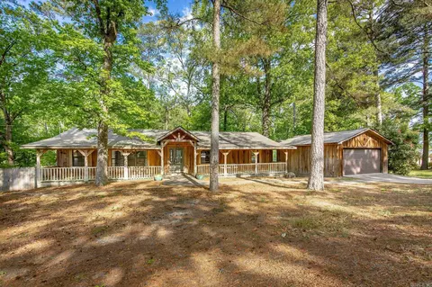 1600 E Lakeview, Benton, AR 72015